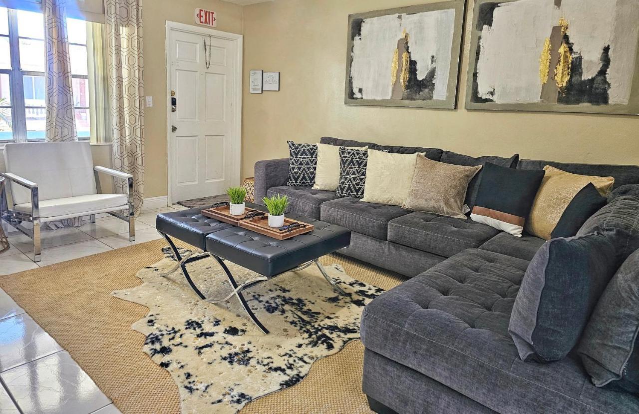 Glam 2 Bedroom Apartment Close To Nsu In Cooper City Eksteriør bilde